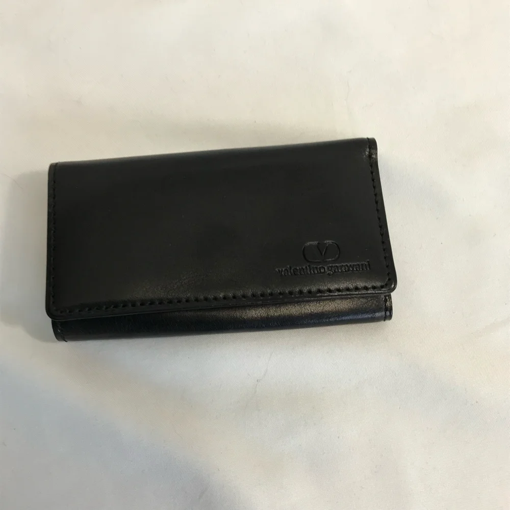 Valentino Garavani Vintage Black Leather Trifold 4 Ring Key & Card Holder NIB